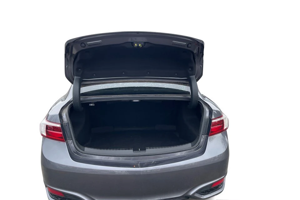 2017 Acura ILX - Image 13 of 20
