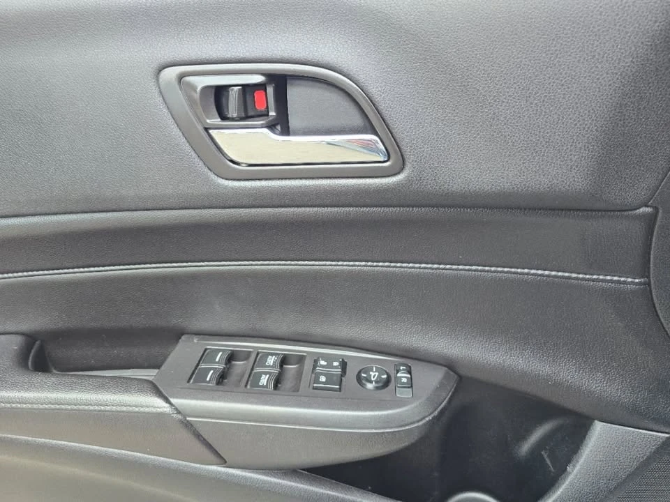 2017 Acura ILX - Image 17 of 20