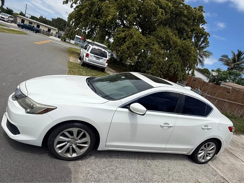 2017 Acura ILX - Image 2 of 6