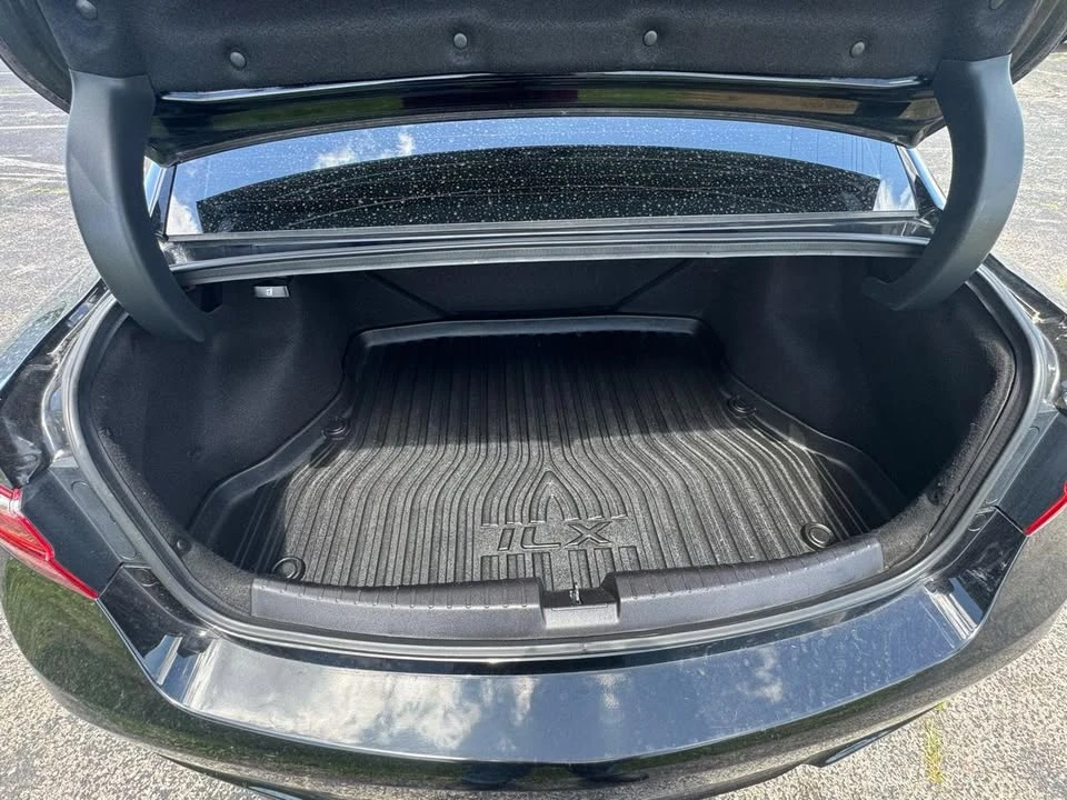 2017 Acura ILX - Image 15 of 20