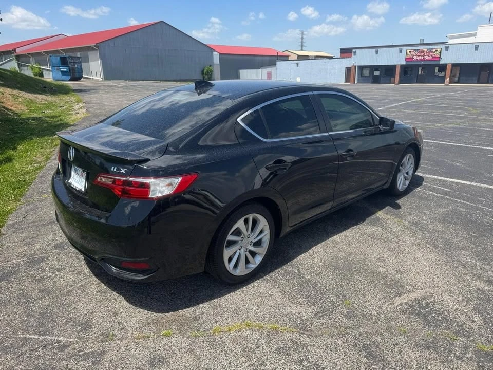 2017 Acura ILX - Image 7 of 20