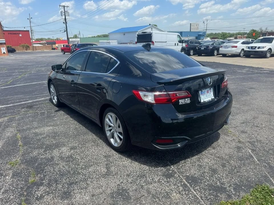 2017 Acura ILX - Image 5 of 20