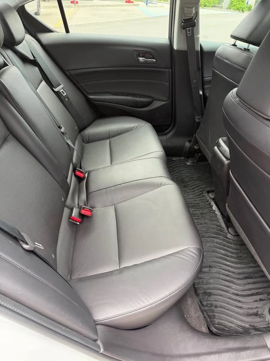 2017 Acura ILX - Image 5 of 6