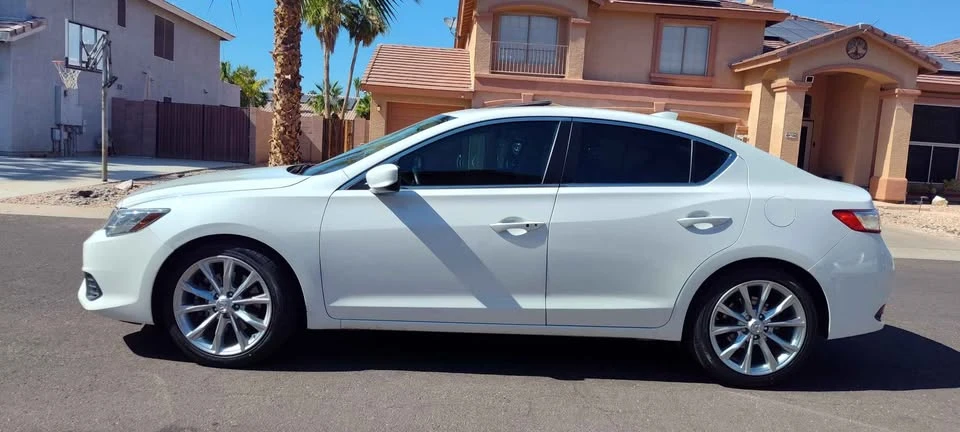 2017 Acura ILX - Image 4 of 15