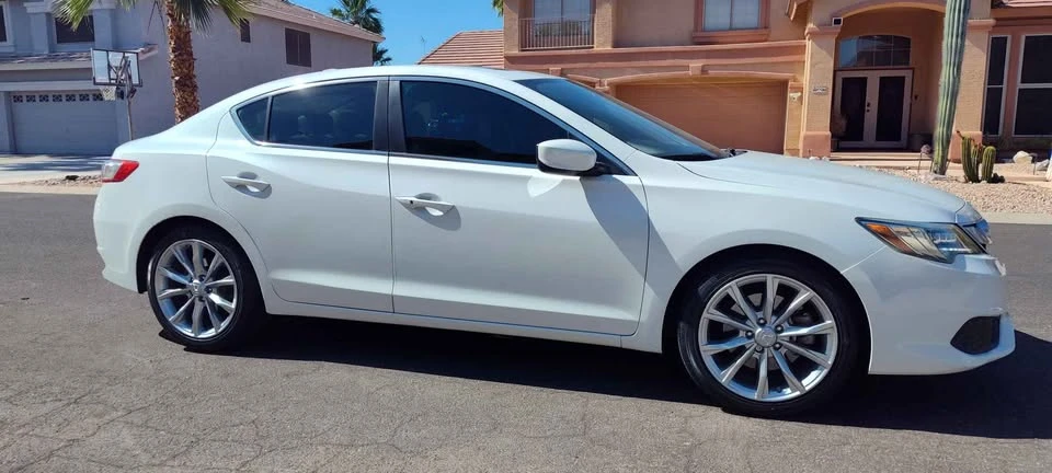2017 Acura ILX - Image 6 of 15