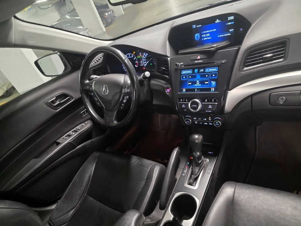 2017 Acura ILX - Image 8 of 8