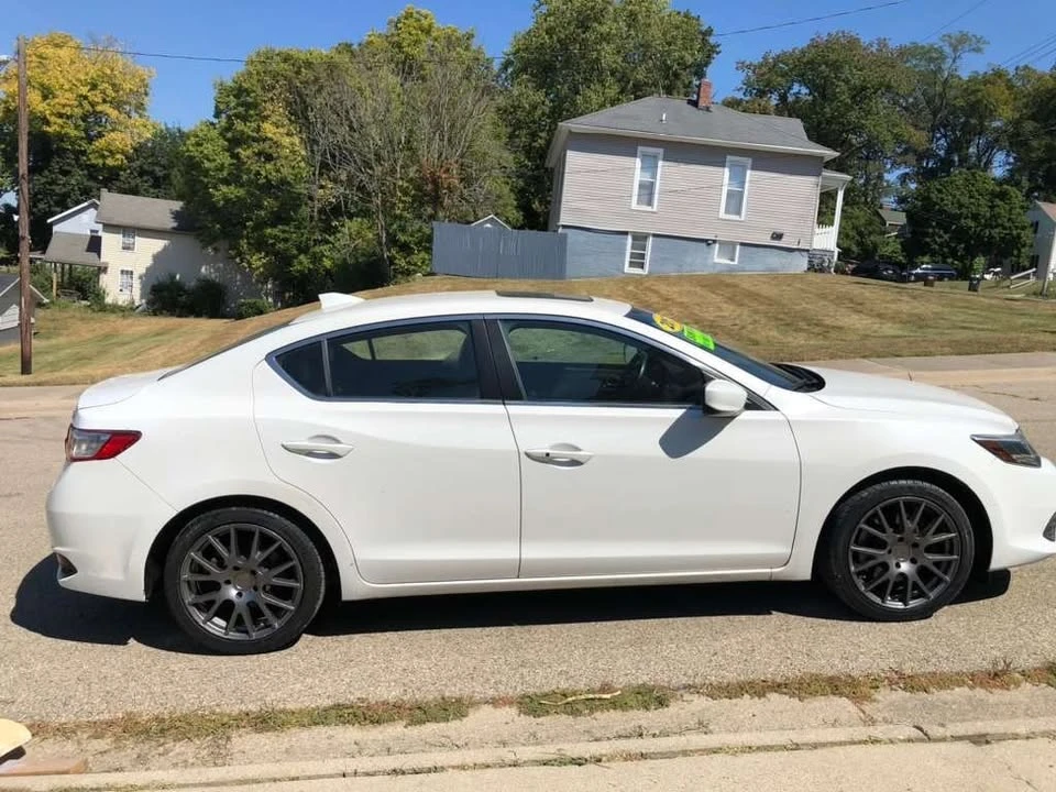 2017 Acura ILX - Image 7 of 18