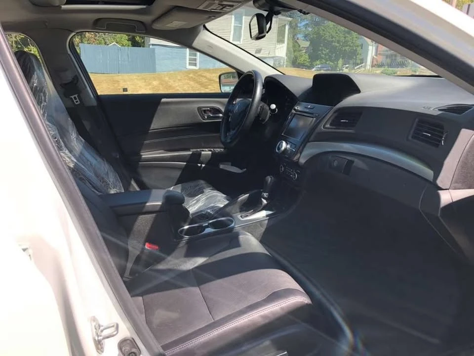 2017 Acura ILX - Image 16 of 18