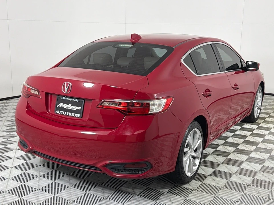 2017 Acura ILX - Image 5 of 21