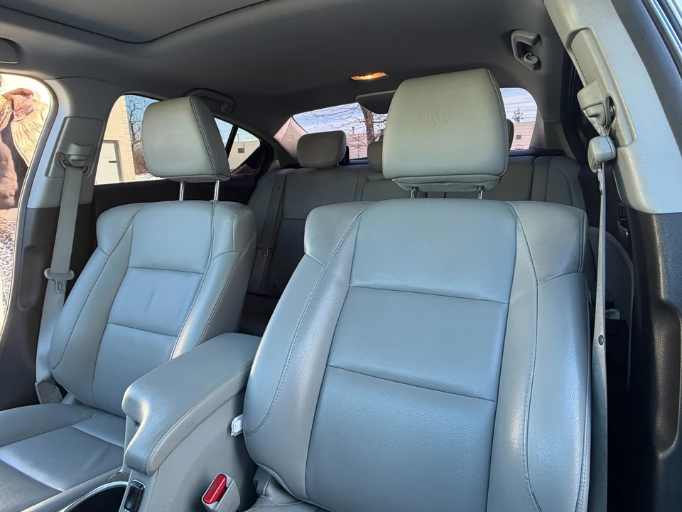 2017 Acura ILX - Image 16 of 21