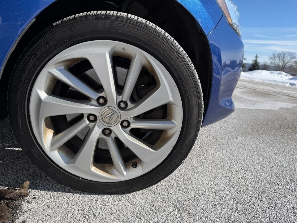 2017 Acura ILX - Image 4 of 21