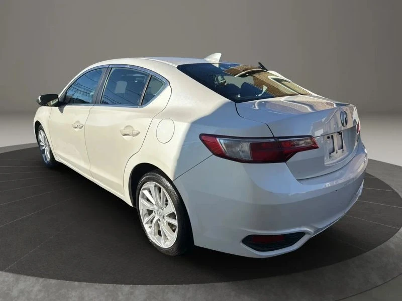 2017 Acura ILX - Image 7 of 12