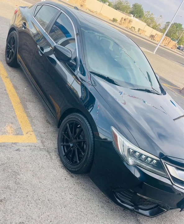 2017 Acura ILX - Image 2 of 5