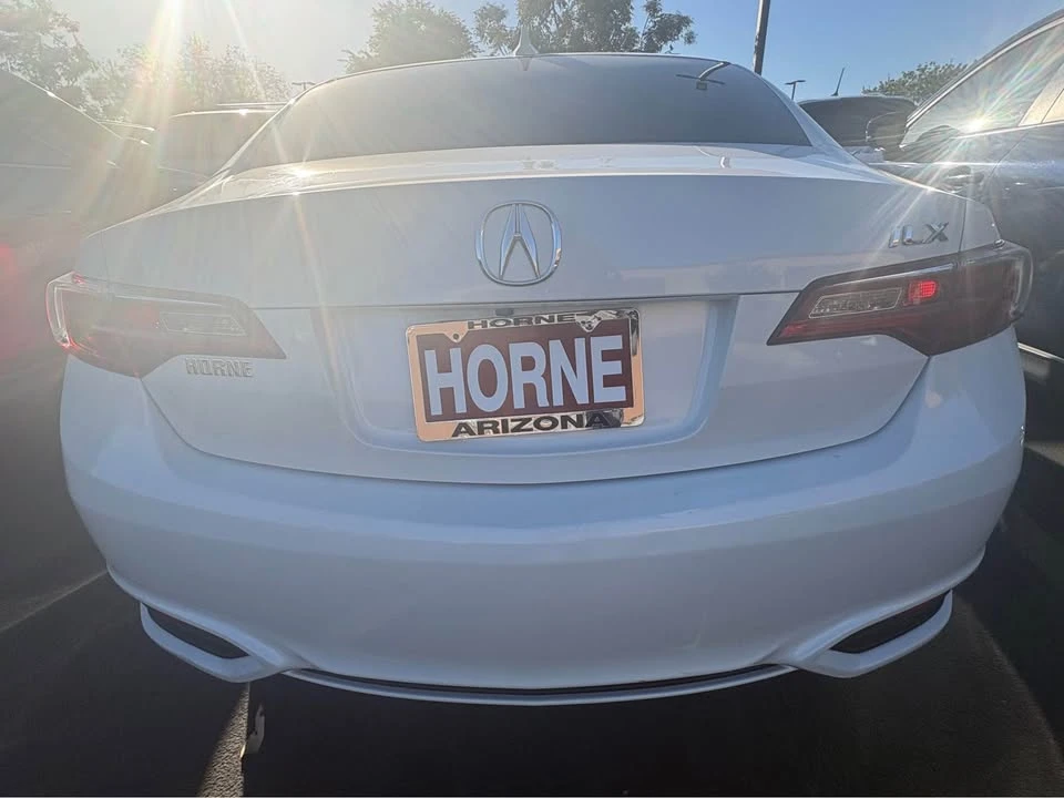 2017 Acura ILX - Image 5 of 17