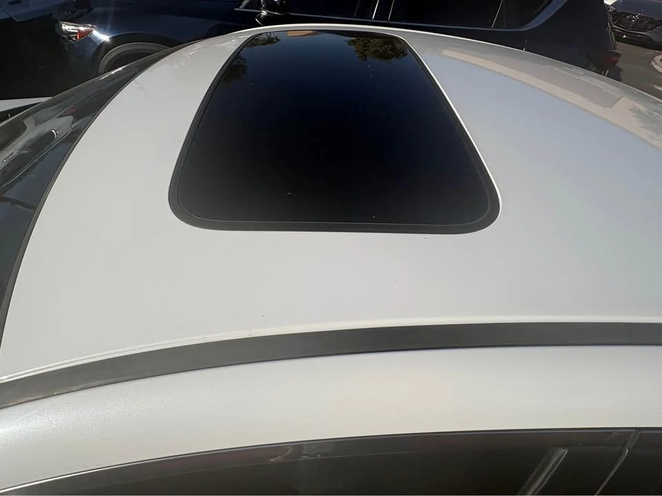 2017 Acura ILX - Image 4 of 17