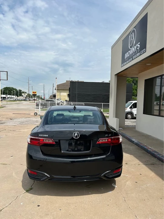 2017 Acura ILX - Image 4 of 17