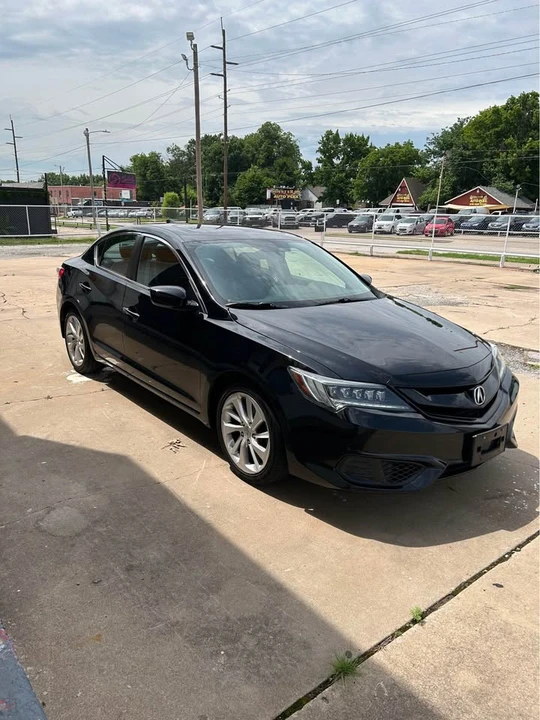 2017 Acura ILX - Image 6 of 17