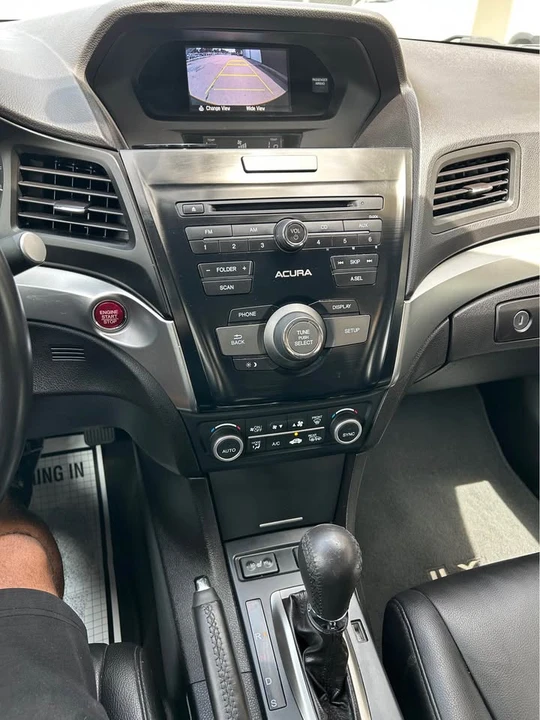 2017 Acura ILX - Image 15 of 17