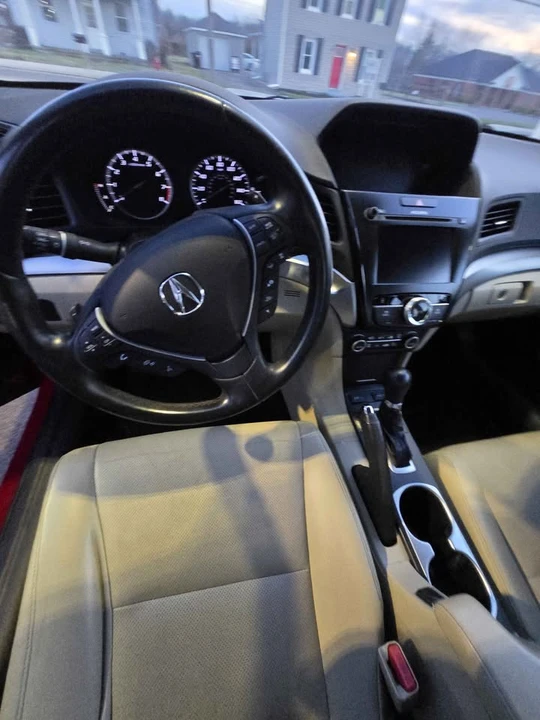 2017 Acura ILX - Image 6 of 9