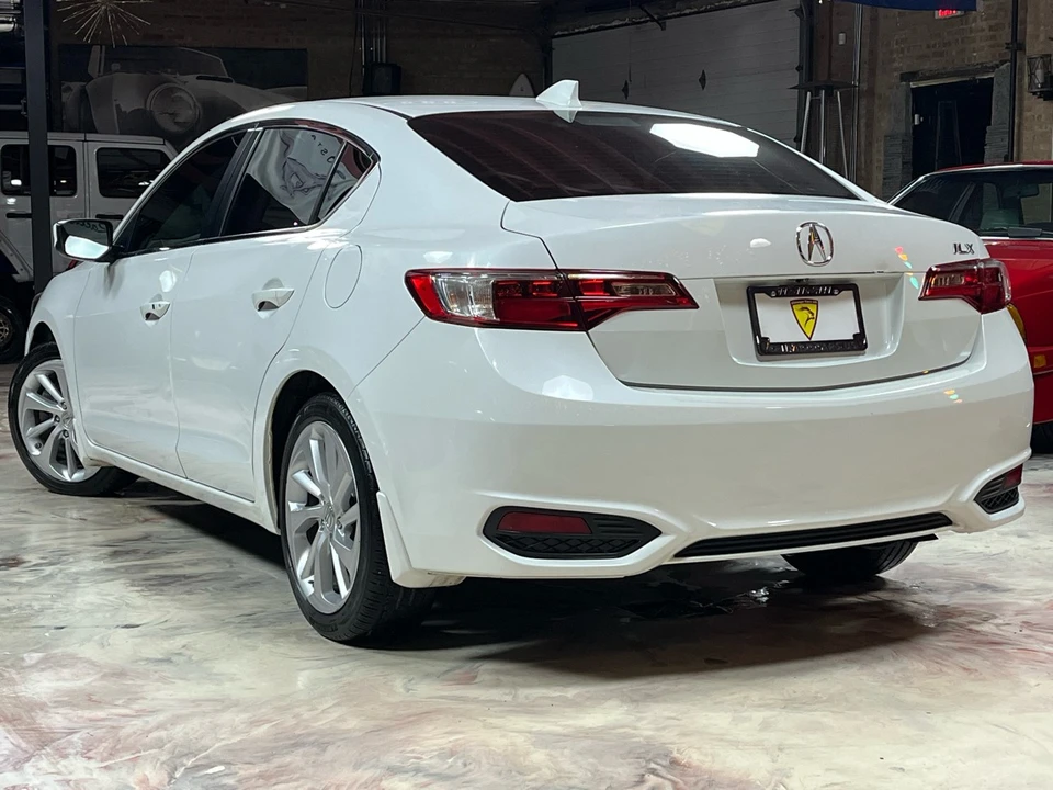 2017 Acura ILX - Image 6 of 12