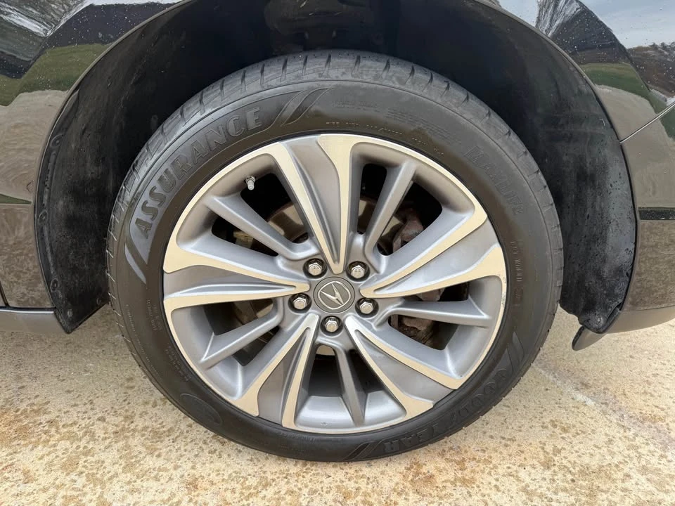 2017 Acura MDX 3rd Gen - Image 17 of 19