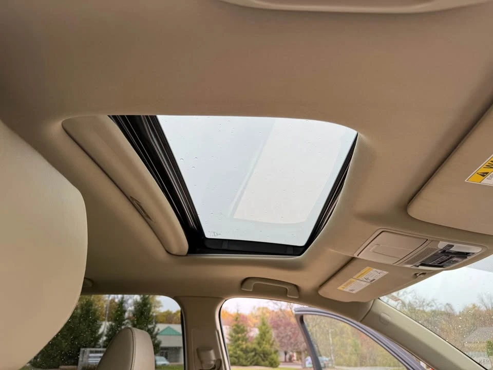 2017 Acura MDX 3rd Gen - Image 16 of 19