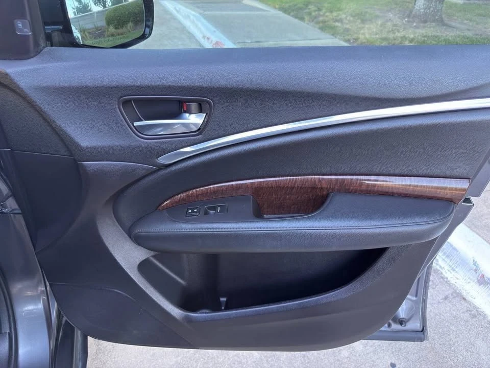 2017 Acura MDX 3rd Gen - Image 16 of 18