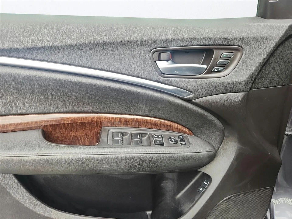 2017 Acura MDX 3rd Gen - Image 25 of 31