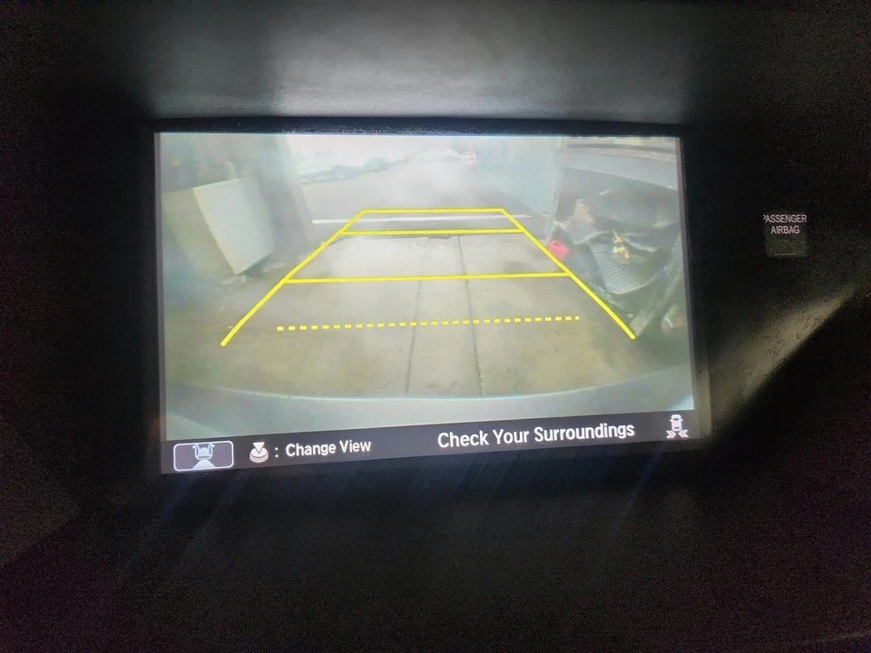 2017 Acura MDX 3rd Gen - Image 27 of 31