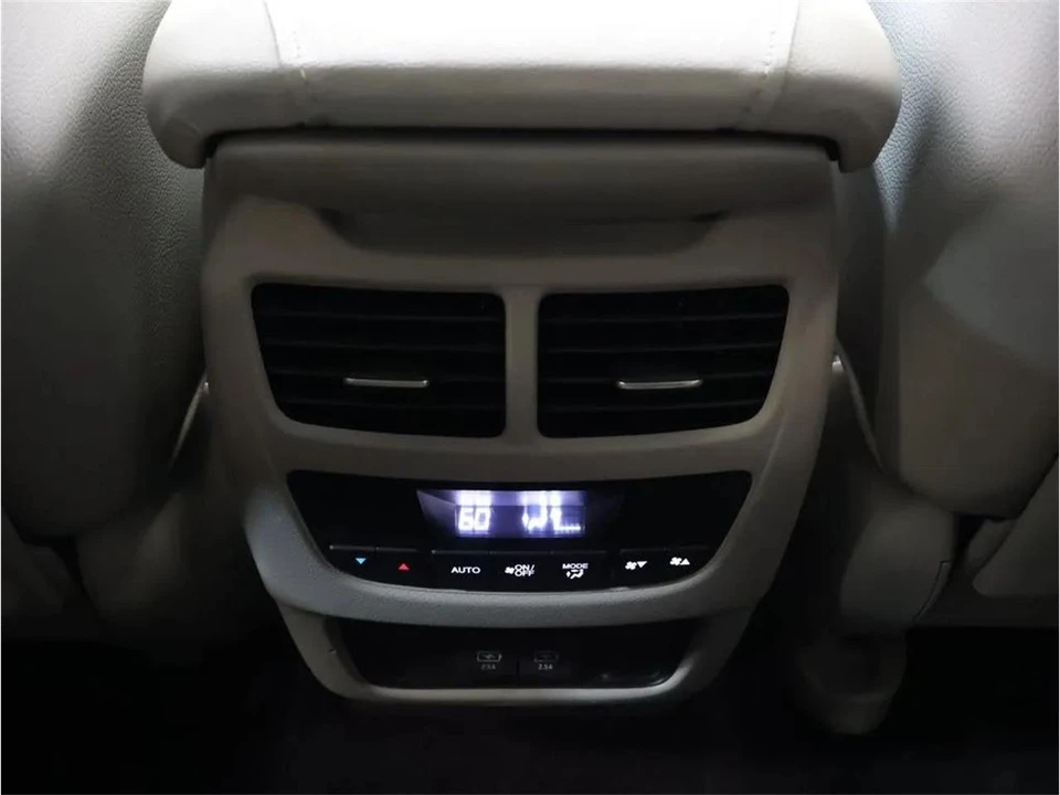 2017 Acura MDX 3rd Gen - Image 29 of 31