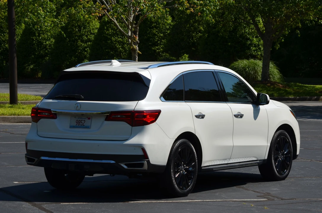2017 Acura MDX 3rd Gen - Image 9 of 19