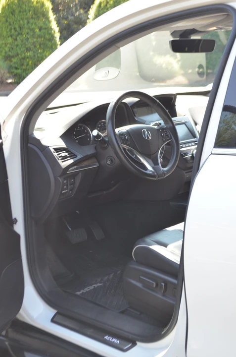 2017 Acura MDX 3rd Gen - Image 11 of 19