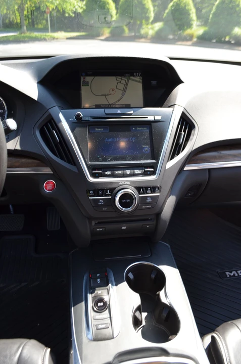 2017 Acura MDX 3rd Gen - Image 14 of 19