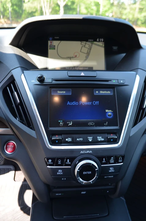 2017 Acura MDX 3rd Gen - Image 17 of 19