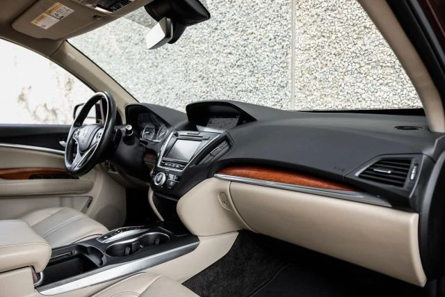 2017 Acura MDX 3rd Gen - Image 14 of 31