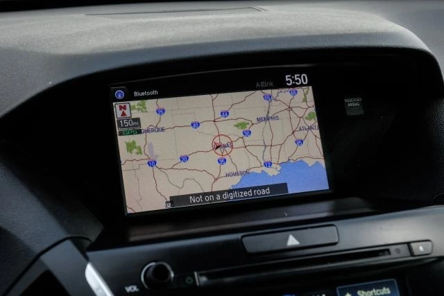 2017 Acura MDX 3rd Gen - Image 25 of 31