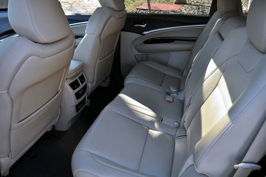2017 Acura MDX 3rd Gen - Image 11 of 16
