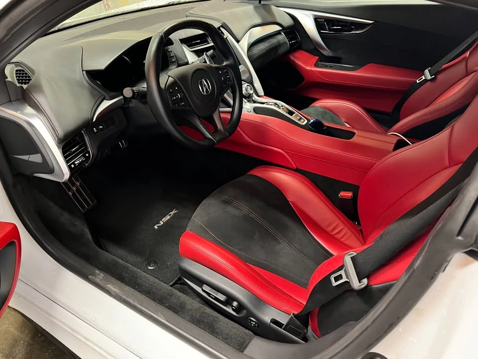 2017 Acura NC1 NSX - Image 5 of 8