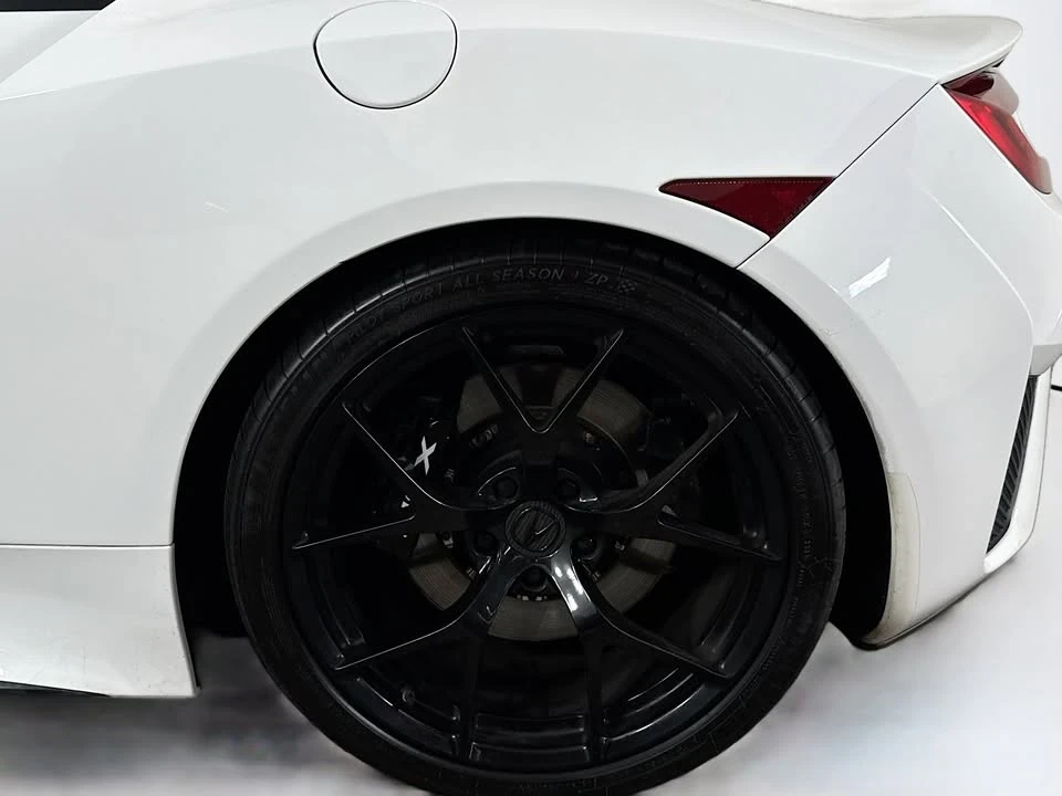 2017 Acura NC1 NSX - Image 11 of 12