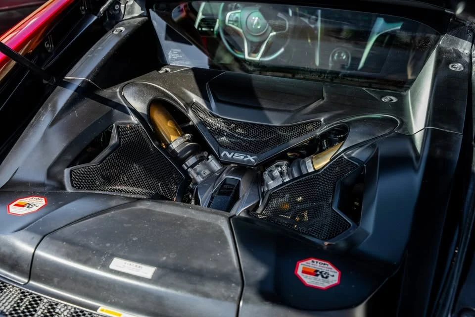 2017 Acura NC1 NSX - Image 18 of 19