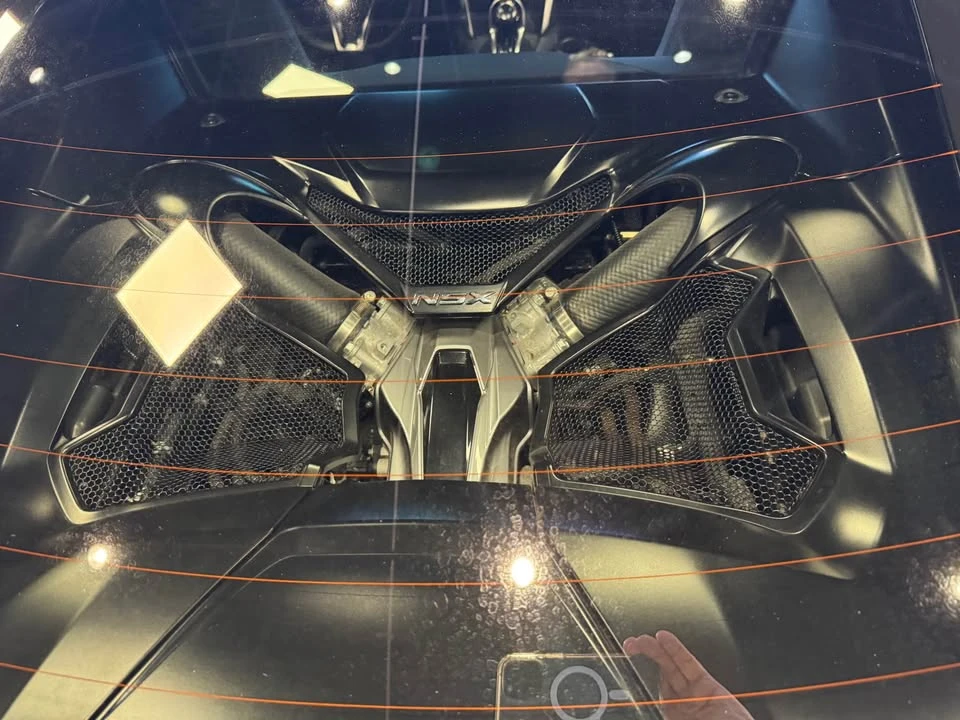 2017 Acura NC1 NSX - Image 5 of 8