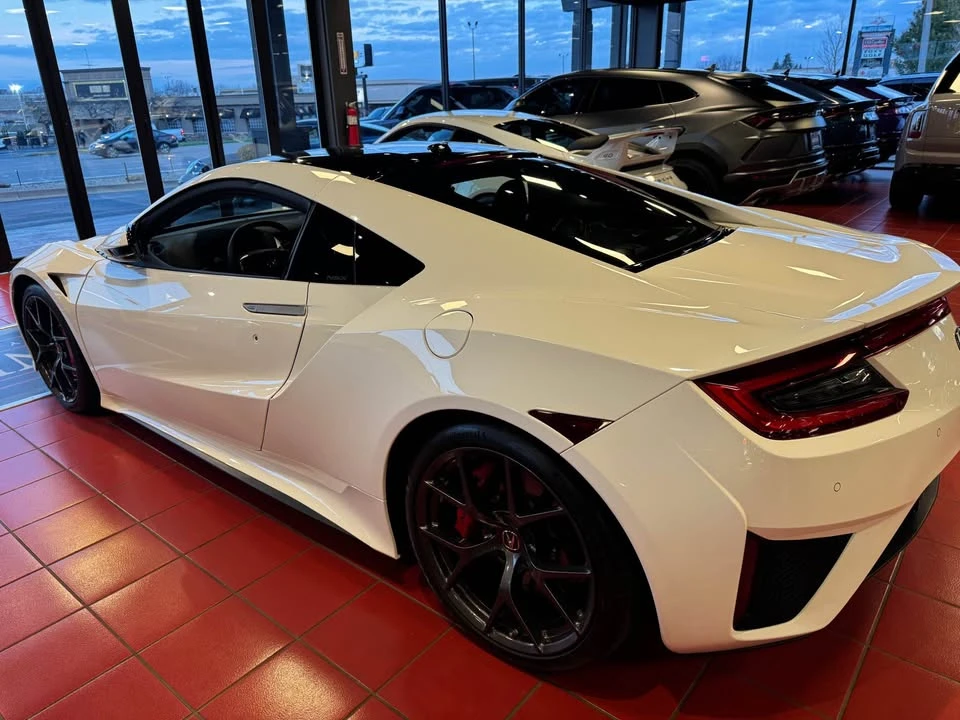 2017 Acura NC1 NSX - Image 2 of 8