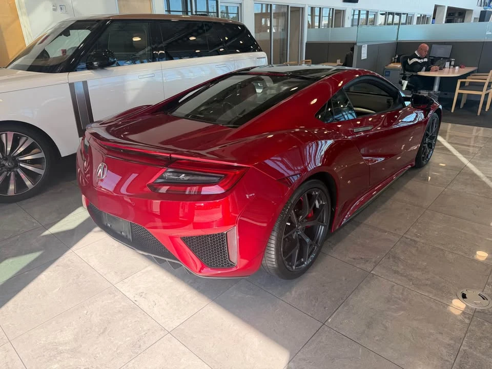 2017 Acura NC1 NSX - Image 5 of 10