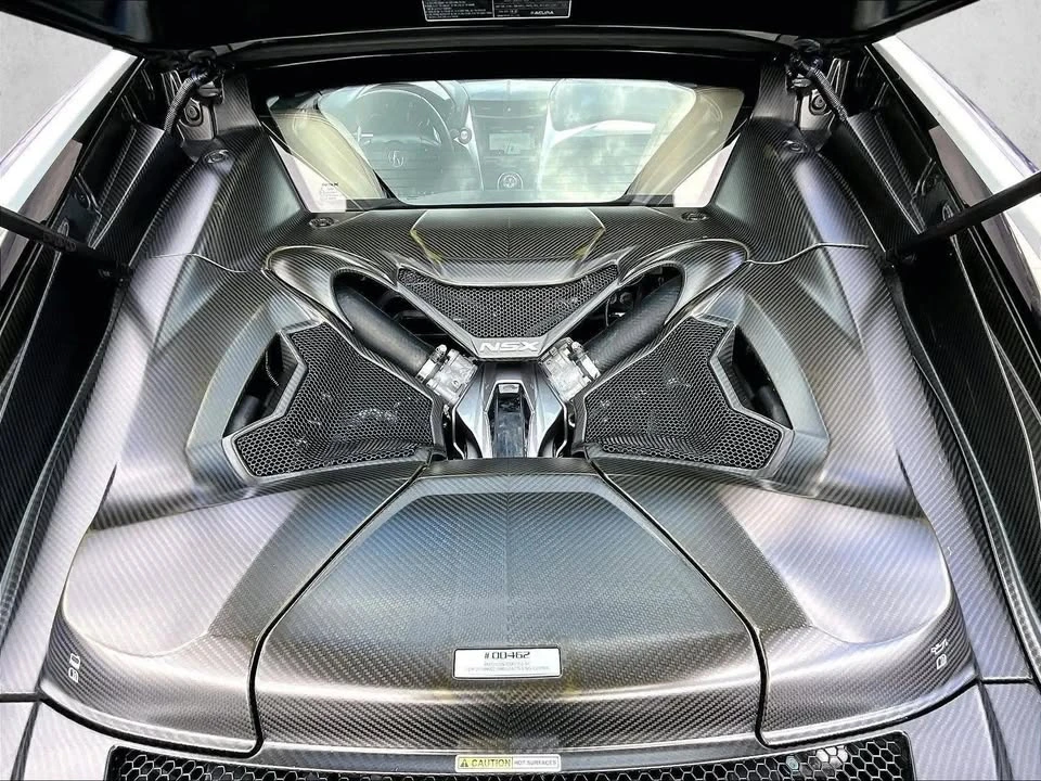 2017 Acura NC1 NSX - Image 8 of 9