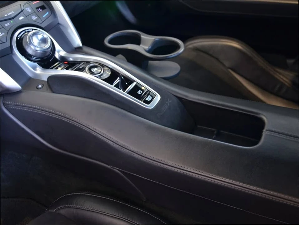 2017 Acura NC1 NSX - Image 8 of 9
