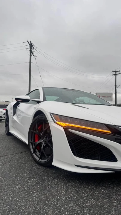 2017 Acura NC1 NSX - Image 2 of 13