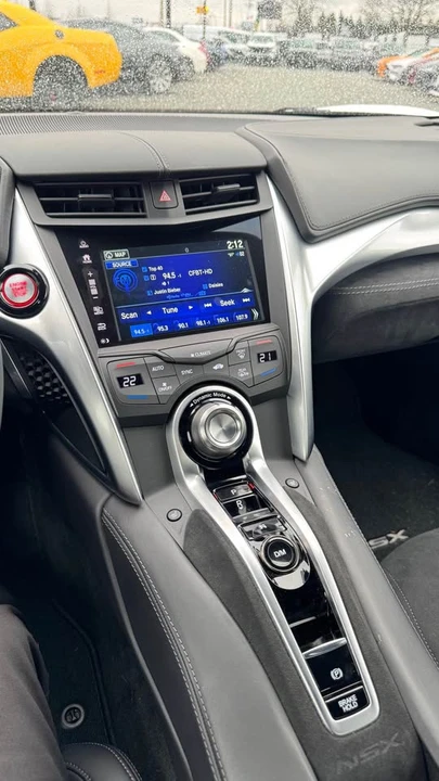 2017 Acura NC1 NSX - Image 12 of 13