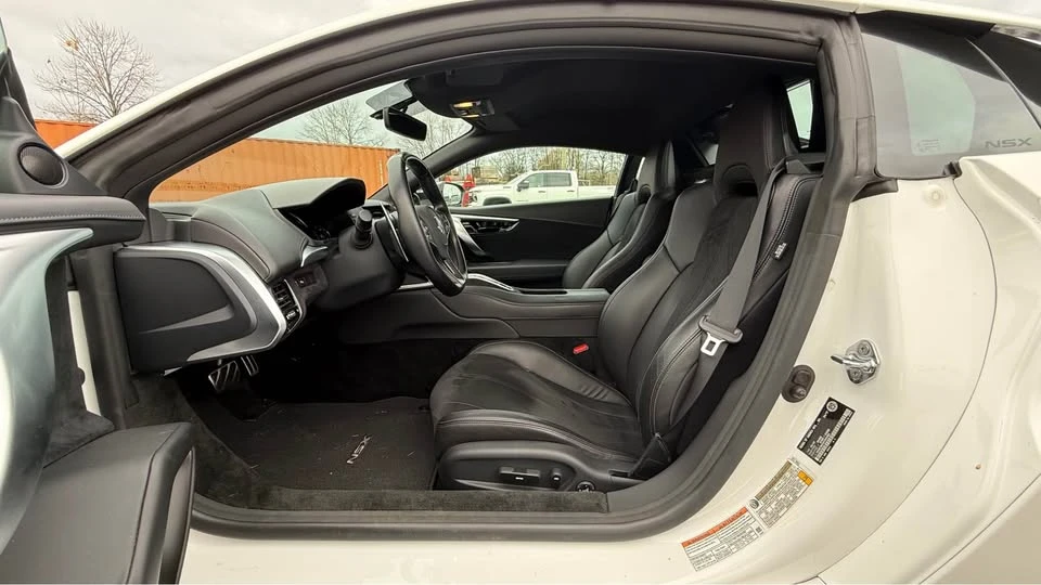 2017 Acura NC1 NSX - Image 9 of 15