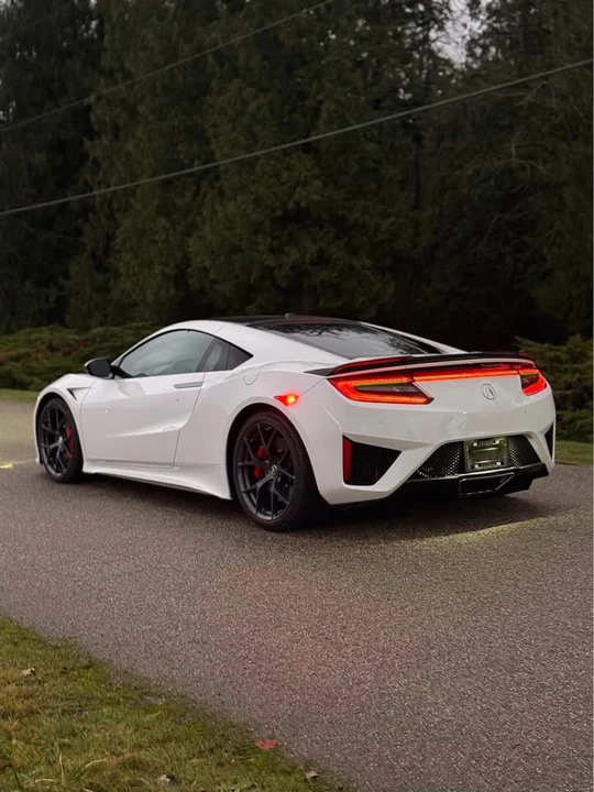 2017 Acura NC1 NSX - Image 5 of 12