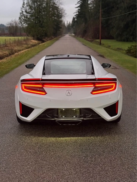 2017 Acura NC1 NSX - Image 6 of 12